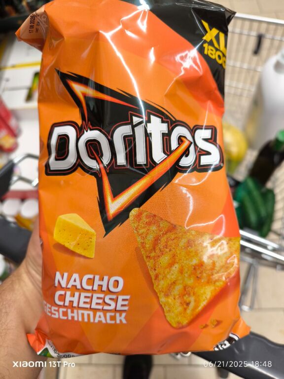 Doritos nacho cheese